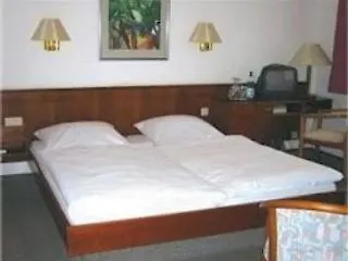 Am Wasserturm Hotell 3*