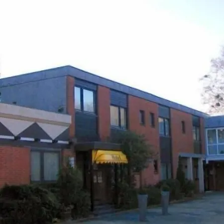 阿姆水塔酒店 酒店 3*