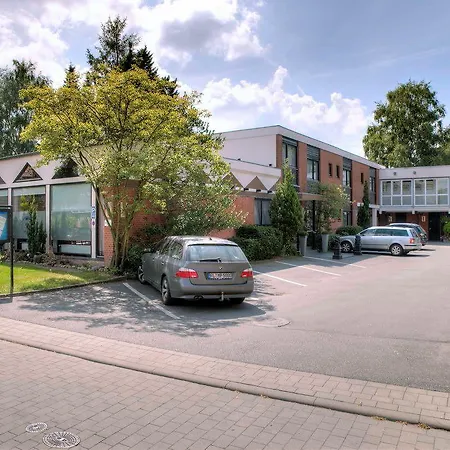 Am Wasserturm Hotel 3*