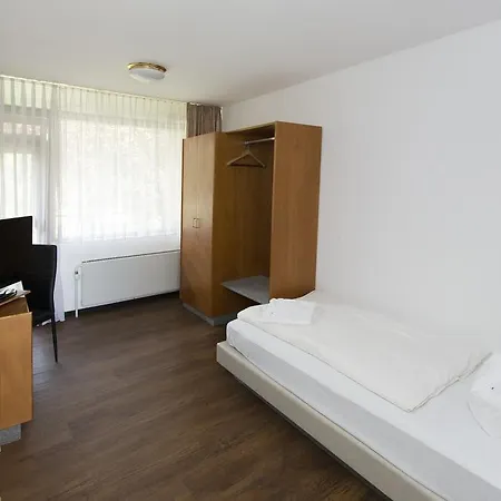 Am Wasserturm Hotel 3*