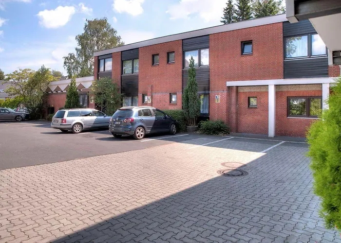 Am Wasserturm Отель 3*