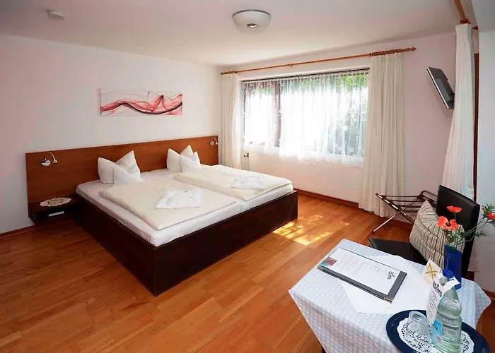 Am Wasserturm Hotel 3*